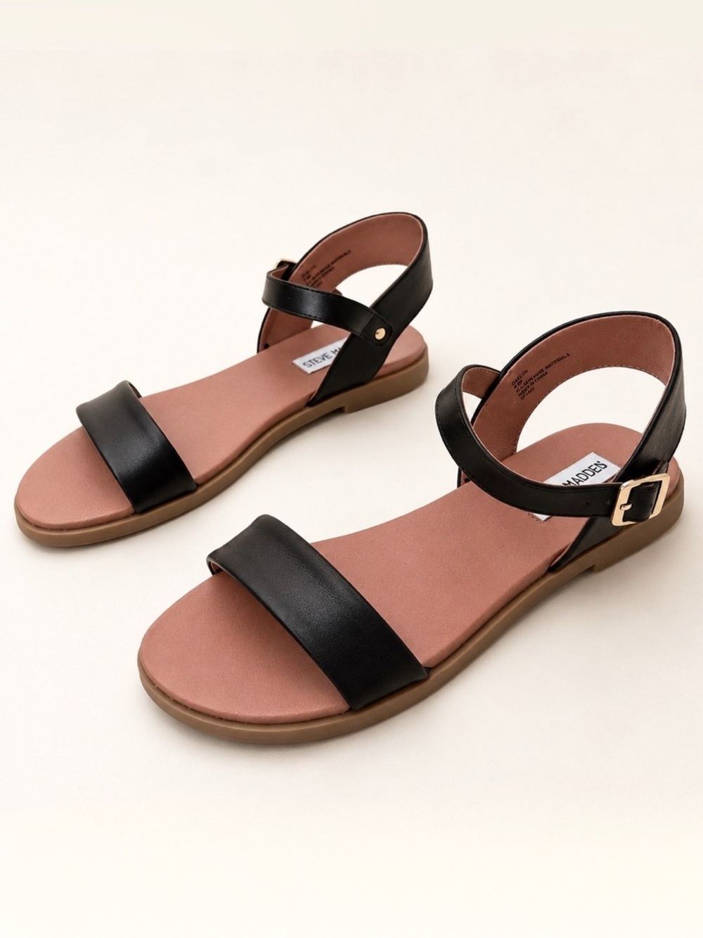 Steve Madden Daelyn Black Ankle Strap Flat Sandals Size 9.5 Leather Look